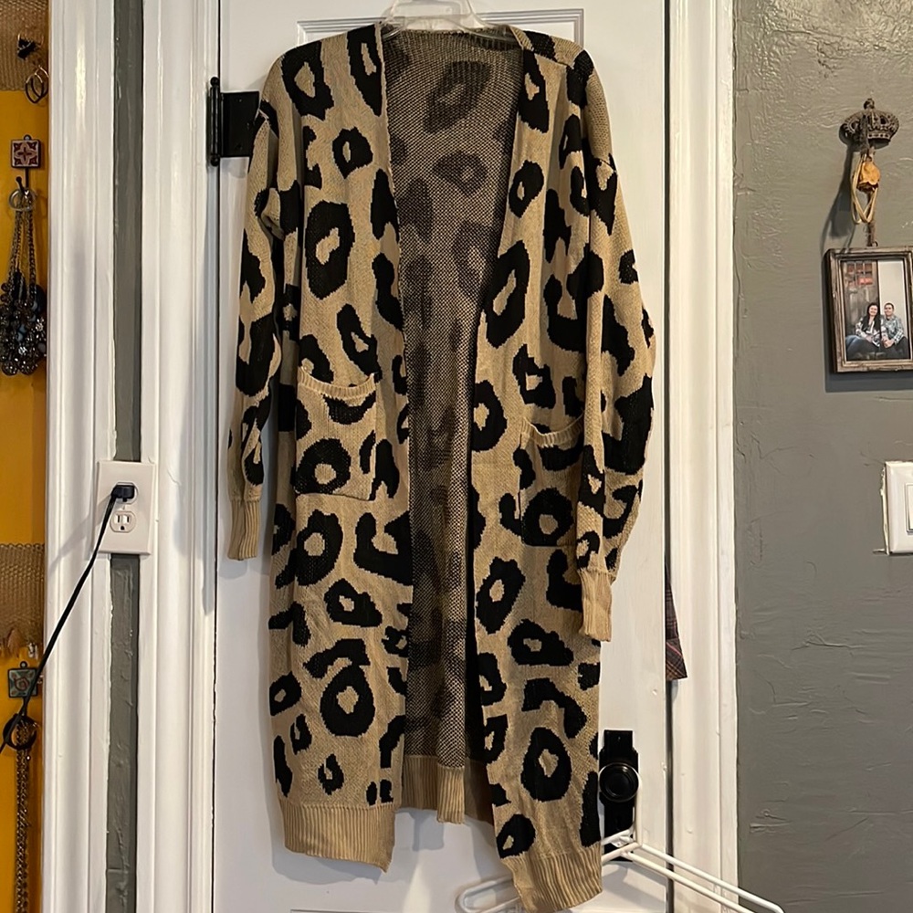 Long Cardigan Sweater, Animal Print, Size Large